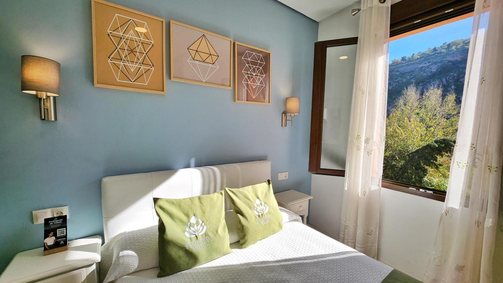 Eco Hotel 2*
